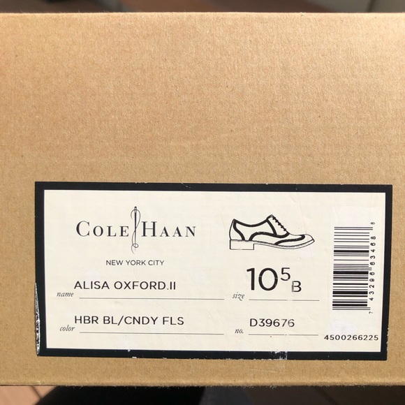 Women’s Cole Haan Shoes - Picture 9 of 9